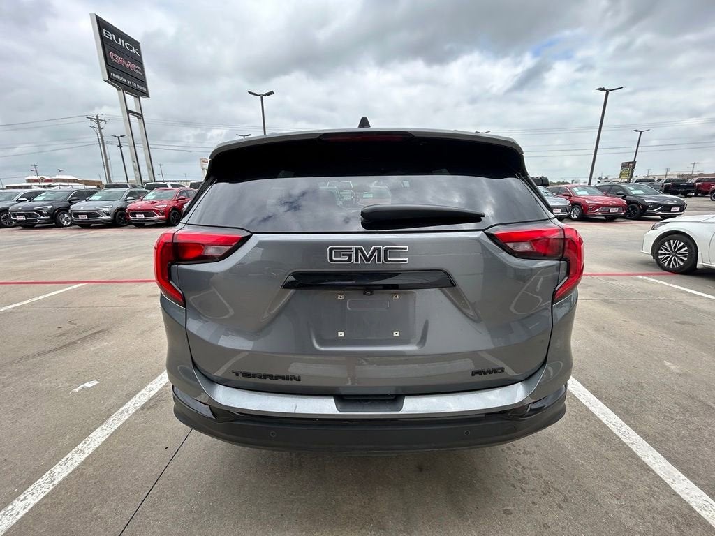 2021 GMC Terrain SLT