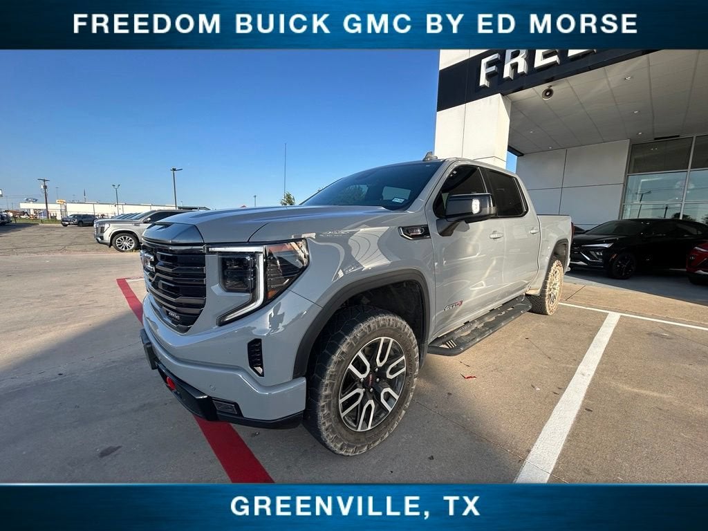 2024 GMC Sierra 1500 AT4