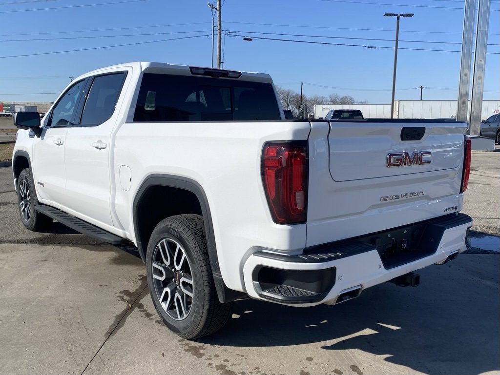 2024 GMC Sierra 1500 AT4