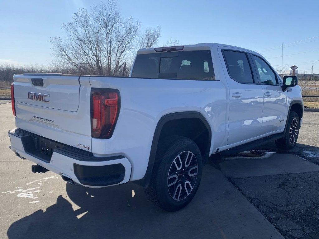 2024 GMC Sierra 1500 AT4