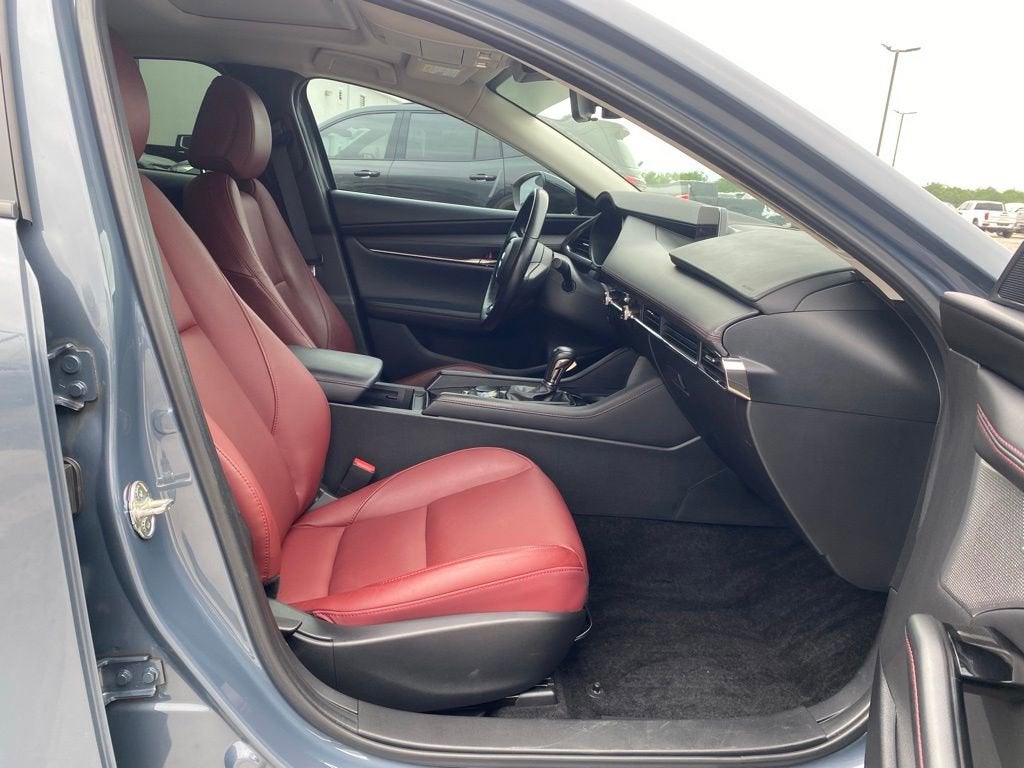 2023 Mazda Mazda3 Sedan 2.5 S Carbon Edition
