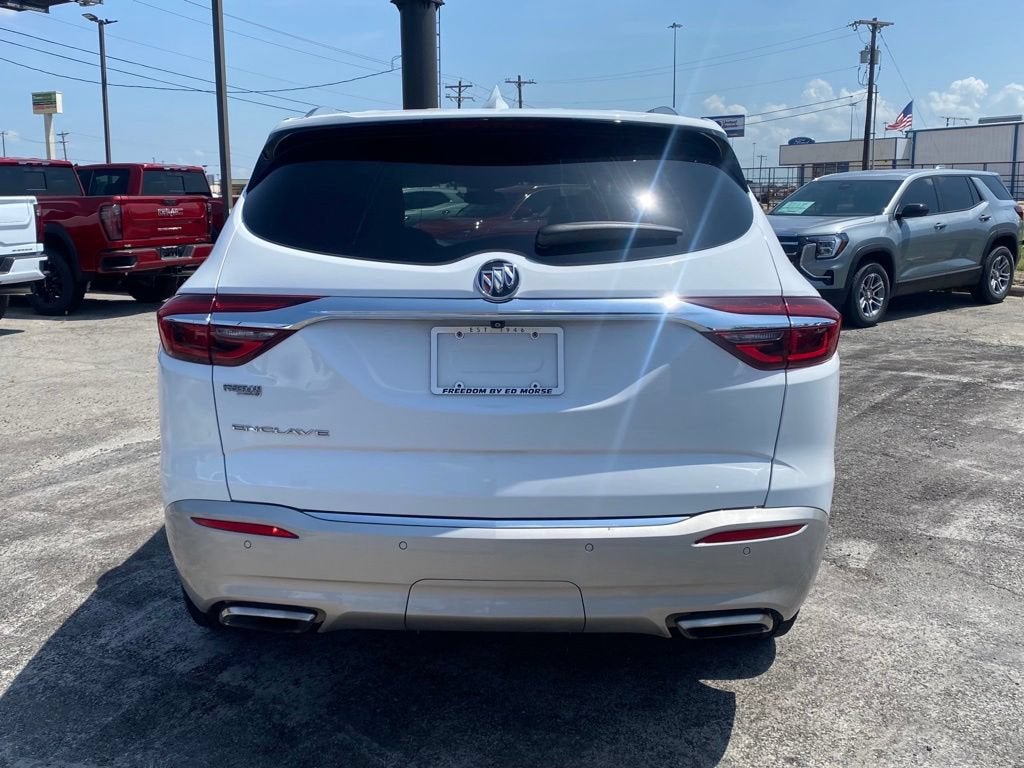 2021 Buick Enclave Essence