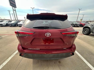 2021 Toyota Highlander XLE