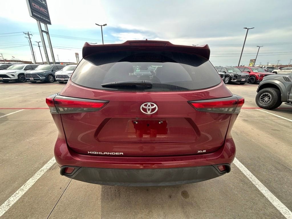 2021 Toyota Highlander XLE