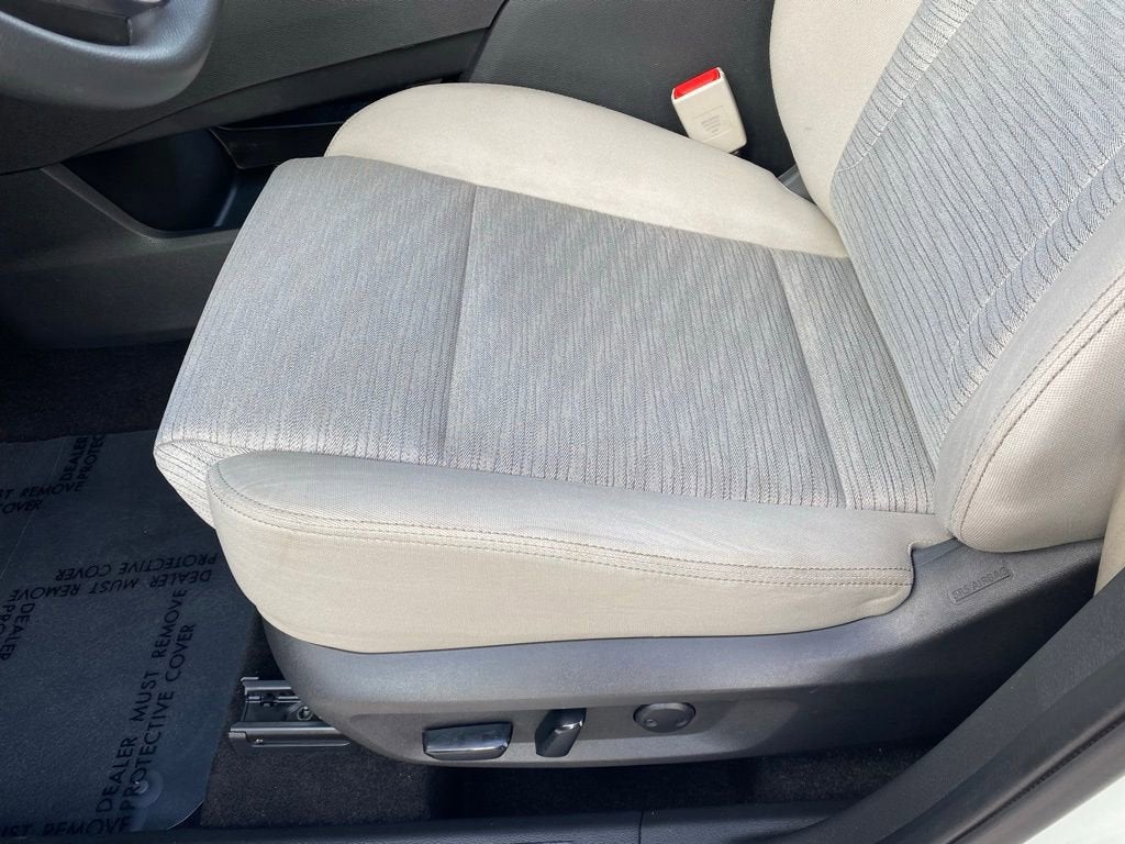 2021 Nissan Rogue SV FWD