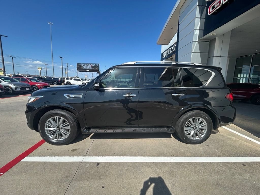 2024 INFINITI QX80 LUXE AWD