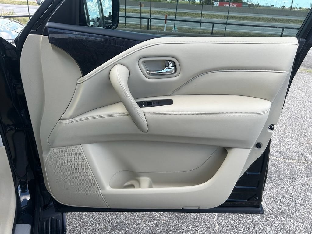2024 INFINITI QX80 LUXE AWD