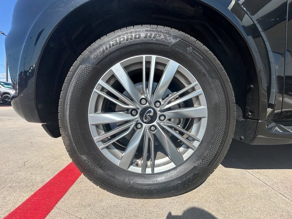 2024 INFINITI QX80 LUXE AWD