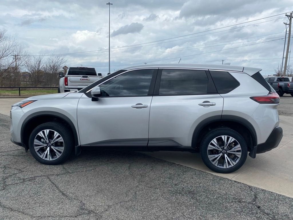 2023 Nissan Rogue SV FWD