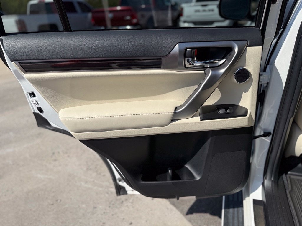 2023 Lexus GX 460 Premium