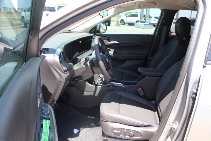 2026 Buick Encore GX Sport Touring - Photo 9