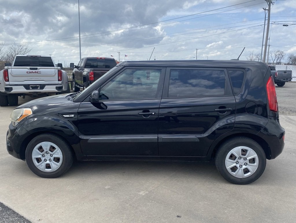 2013 Kia Soul Base