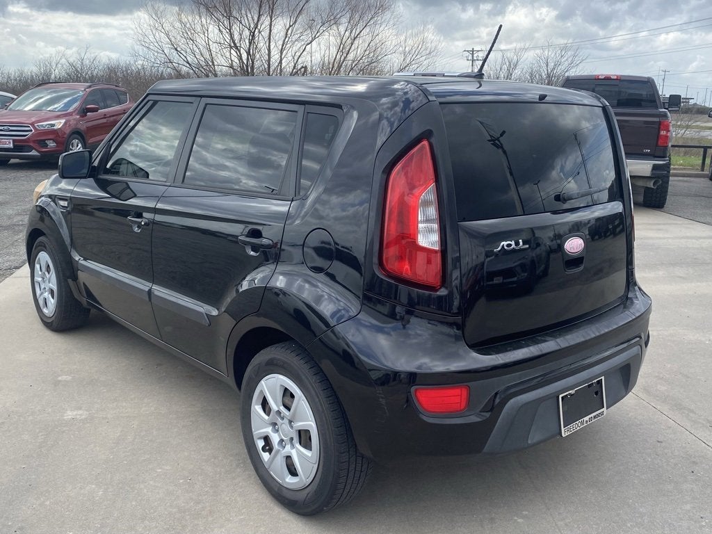2013 Kia Soul Base