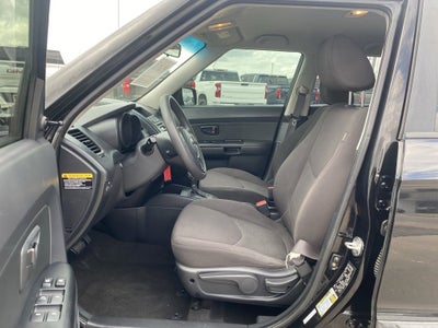 2013 Kia Soul Base