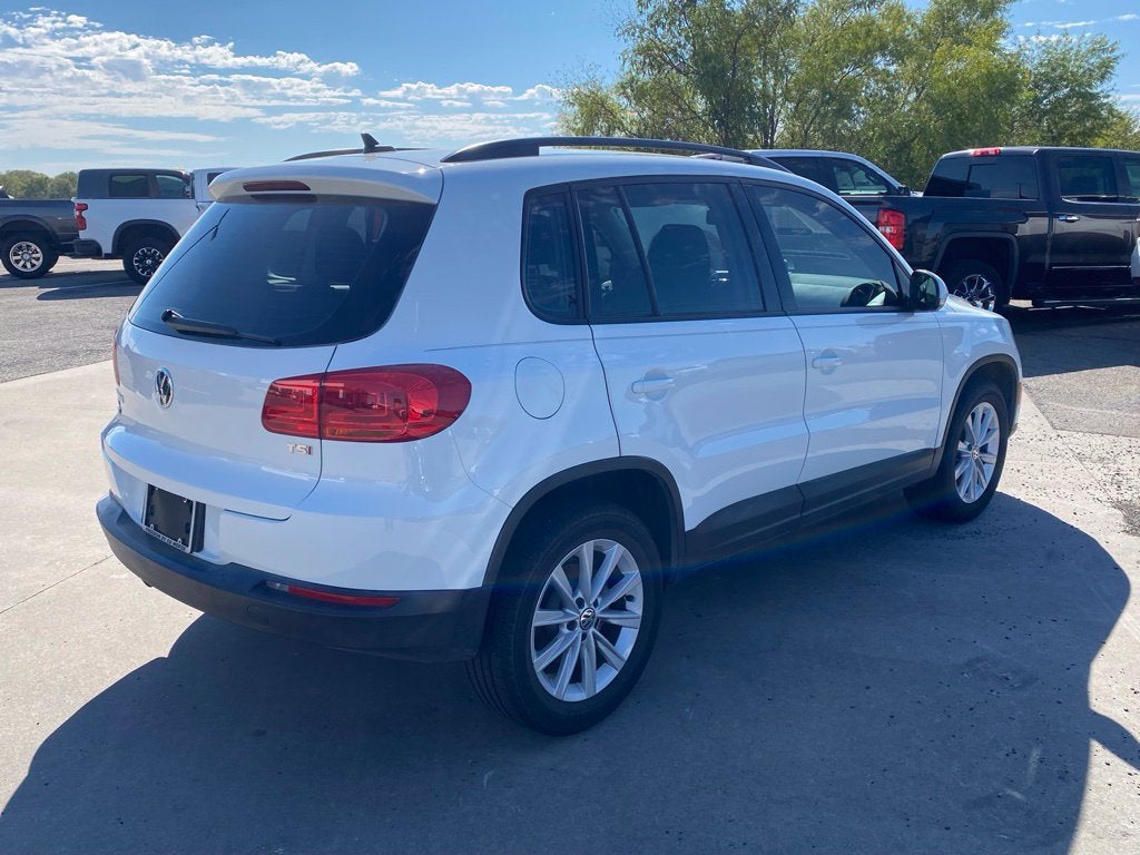 2017 Volkswagen Tiguan Limited 2.0T