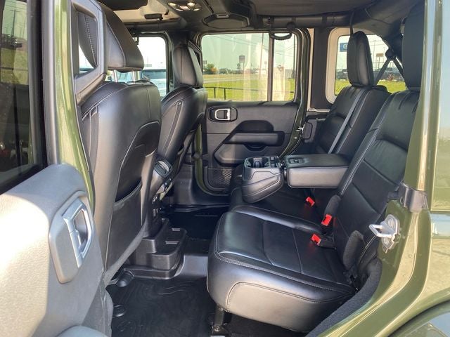 2021 Jeep Wrangler Unlimited Sahara Altitude