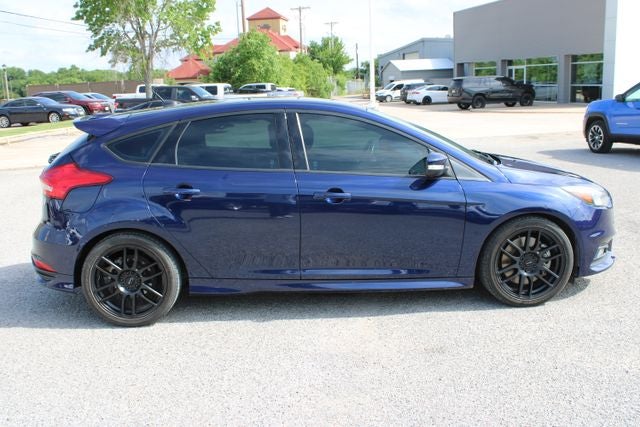 2016 Ford Focus ST