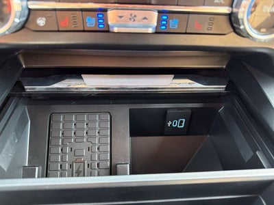 2023 Ford F-350SD Lariat