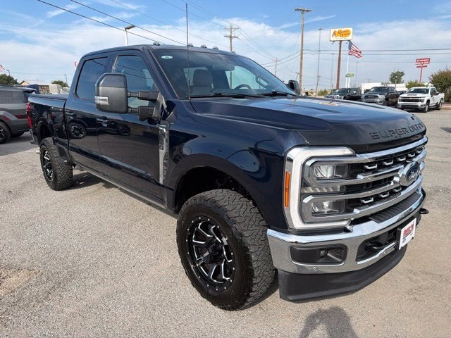 2023 Ford F-350SD Lariat