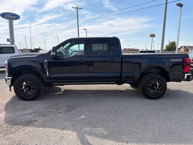 2023 Ford F-350SD Lariat
