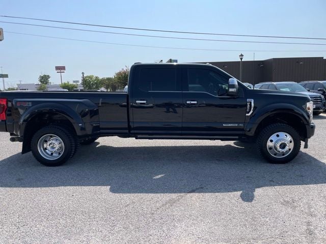 2022 Ford F-450SD Platinum DRW