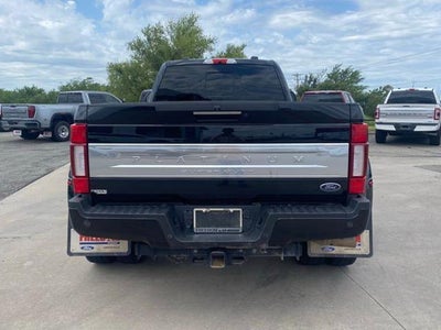 2022 Ford F-450SD Platinum DRW