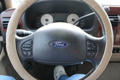 2005 Ford F-250SD Lariat