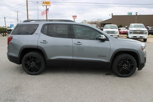 2022 GMC Acadia SLT