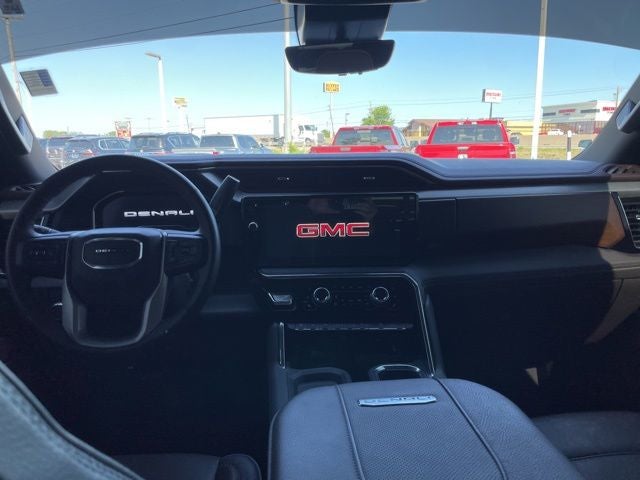 2025 GMC Sierra 2500HD Denali