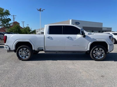 2025 GMC Sierra 2500HD Denali