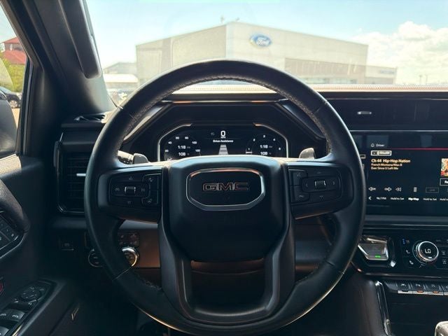 2024 GMC Sierra 1500 AT4