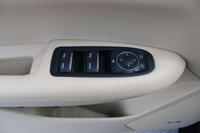 2017 Cadillac XT5 Base