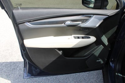 2025 Cadillac XT5 Sport