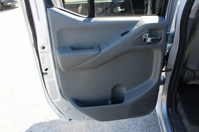 2017 Nissan Frontier SV