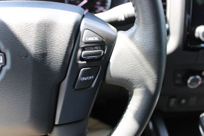 2024 Nissan Frontier SL
