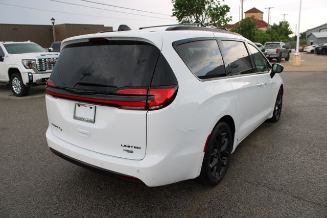 2025 Chrysler Pacifica Limited