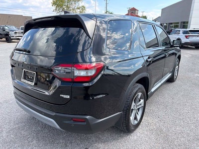 2024 Honda Pilot EX-L 8 Passenger
