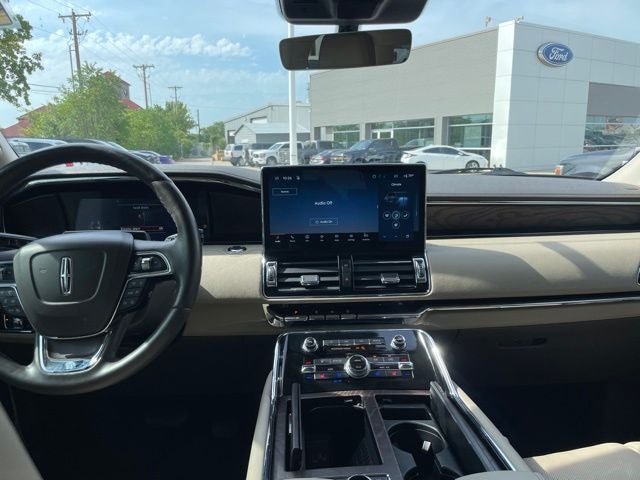 2024 Lincoln Navigator L Reserve