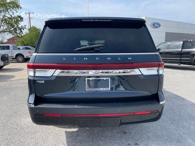 2024 Lincoln Navigator L Reserve