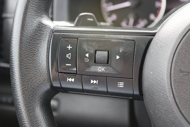 2023 Nissan Pathfinder S