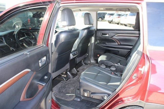 2015 Toyota Highlander Base