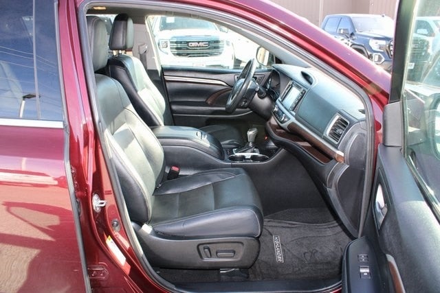 2015 Toyota Highlander Base