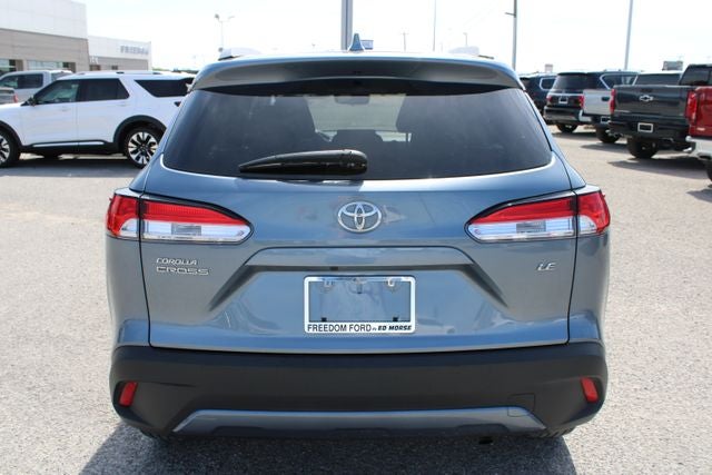 2022 Toyota Corolla Cross LE