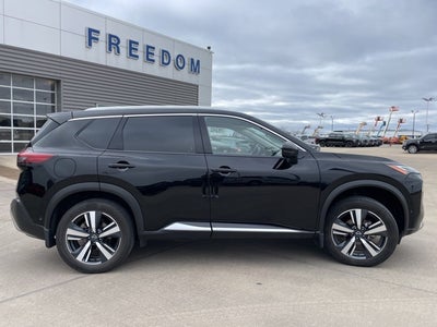 2023 Nissan Rogue Platinum