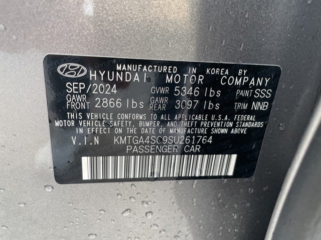 2025 Genesis G80 2.5T